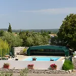 Ξενοδοχείο Le Lagon Rochefort-du-Gard